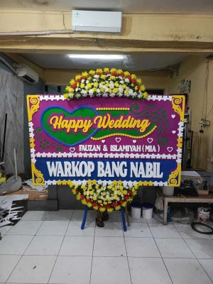 Papan Bunga di Pondok Karya